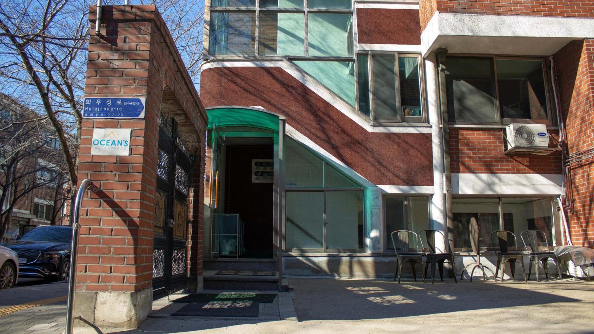 Ocean'S Guesthouse - Foreigners Only Seoul Exterior foto